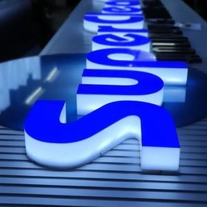 What are the different types of 3D signage